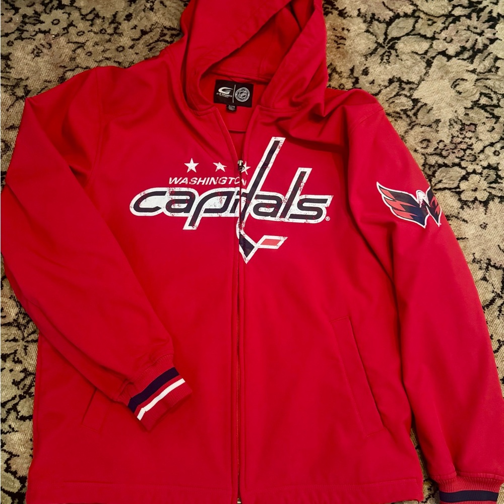 Washington Capitals Red men’s  Jacket size small